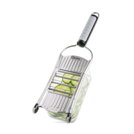 Großhandel ⭐ Genius Nicer Dicer Speed Set 9-tlg Multihobel - Verstellbarer V Hobel Mit 3 Einsätzen, Schneidguthalter & Auffangbehälter 550ml; A34224 🛒 9 Großhandel ⭐ Genius Nicer Dicer Speed Set 9-tlg Multihobel - Verstellbarer V Hobel Mit 3 Einsätzen, Schneidguthalter & Auffangbehälter 550ml; A34224 🛒 – Bild 7