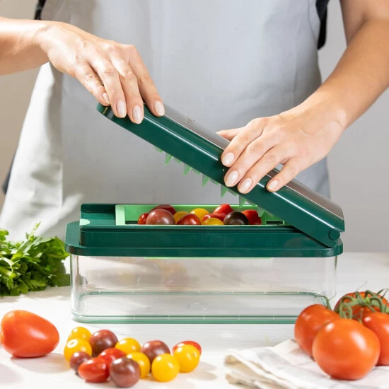 Bester Verkauf ✔️ Genius Nicer Dicer Exclusive | Set 18-tlg. | Inkl. Glasschüssel | Würfelschneider | Tomatenschneider Set 4 Einsätze | Reibe Grob & Hobel | Auffangbehälter 2000ml 😀 5 Bester Verkauf ✔️ Genius Nicer Dicer Exclusive | Set 18-tlg. | Inkl. Glasschüssel | Würfelschneider | Tomatenschneider Set 4 Einsätze | Reibe Grob & Hobel | Auffangbehälter 2000ml 😀 – Bild 3