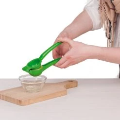 Großhandel 🌟 Genius Zitrus- Und Limettenpresse, Saftpresse, Orangenpresse, Fruchtpresse - Ideal Für Cocktails; A33143 🎉 9 Großhandel 🌟 Genius Zitrus- Und Limettenpresse, Saftpresse, Orangenpresse, Fruchtpresse - Ideal Für Cocktails; A33143 🎉 -Genius Verkäufe unnamed file 1645