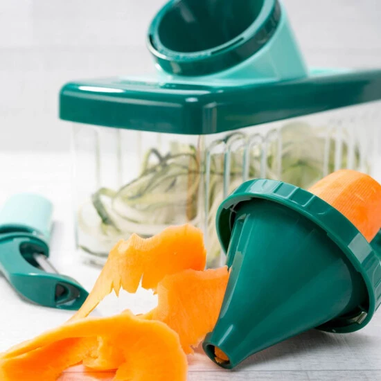 Budget 🎁 Genius Nicer Dicer Julietti Plus (9 Teile) Spiralschneider Obstschneider Gemüseschneider In Smaragdgrün; A33845 👏 6 Budget 🎁 Genius Nicer Dicer Julietti Plus (9 Teile) Spiralschneider Obstschneider Gemüseschneider In Smaragdgrün; A33845 👏 – Bild 4