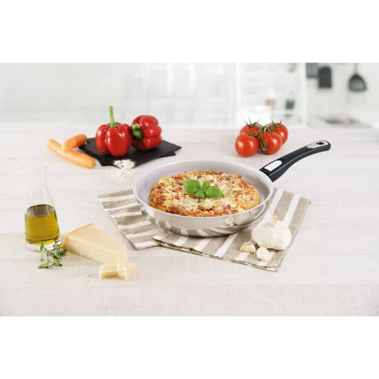 Coupon 😉 Genius Cerafit Steel Bratpfanne 28cm + Glasdeckel - Ofenfeste Keramikpfanne Mit Abnehmbarem Griff Für Alle Herdarten; A24665 👍 8 Coupon 😉 Genius Cerafit Steel Bratpfanne 28cm + Glasdeckel - Ofenfeste Keramikpfanne Mit Abnehmbarem Griff Für Alle Herdarten; A24665 👍 – Bild 6